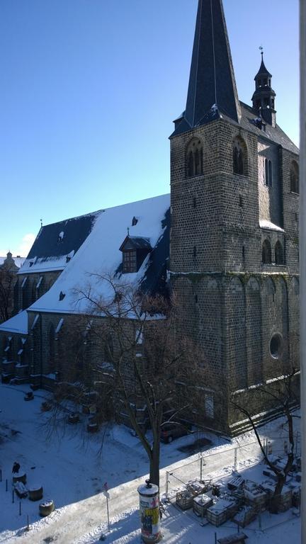 Das Nest In Кведлинбург Екстериор снимка